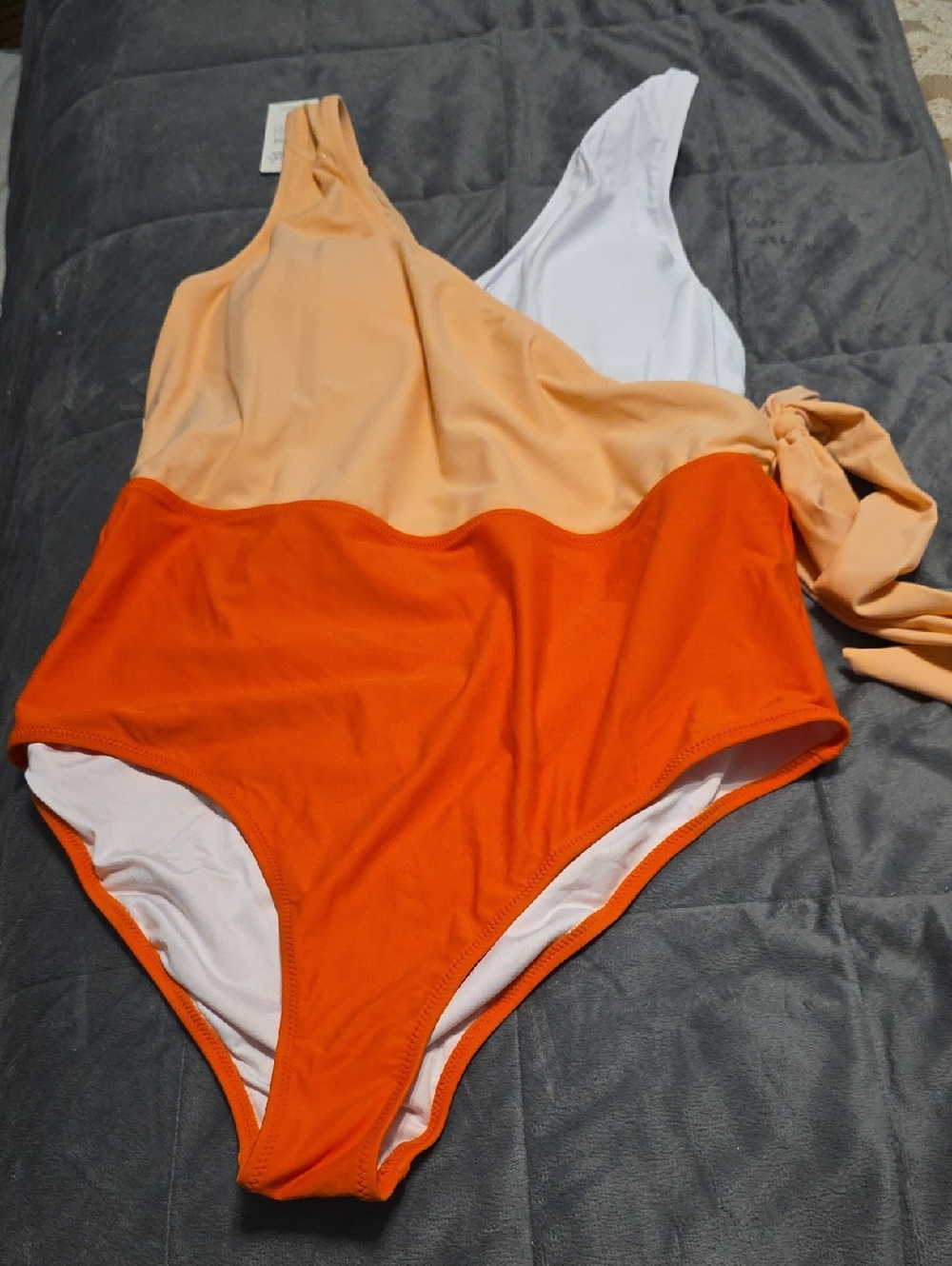 Cupshe Peach and Bright Orange One-Shoulder Swimsuit